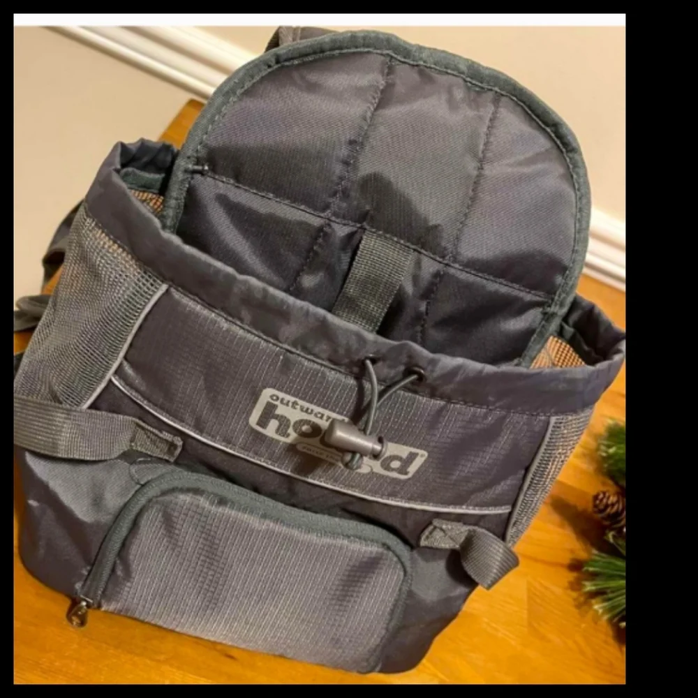 Outward hound dog carrier backpack●